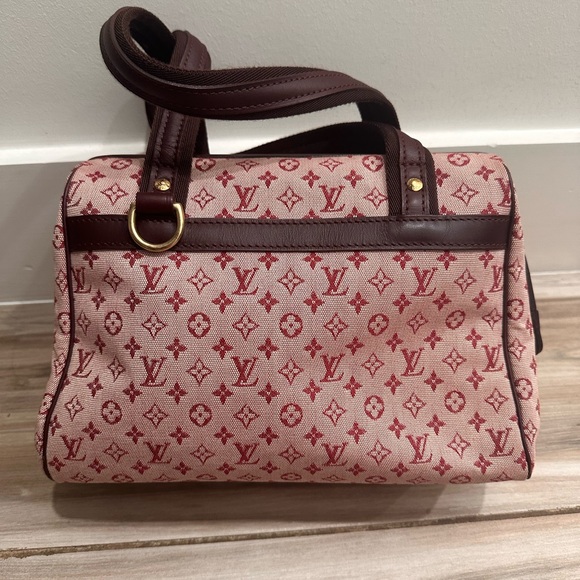 LV JOSEPHINE - Picture 2 of 10